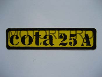 MO122 (leyenda Cota 25A, texto negro sobre fondo amarillo)